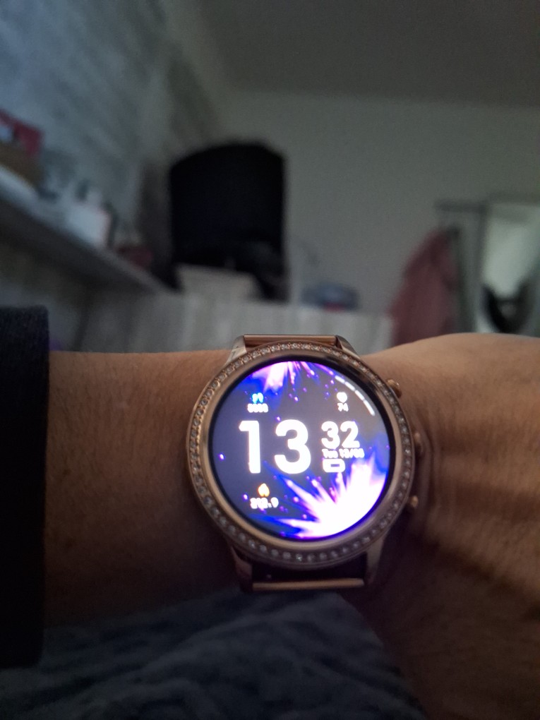 AIMIUVEI Reloj Inteligente Mujer con Llamadas, 1.85 HD Smartwatch Mujer 3  Correas, 120+ Modos Deportivos, Función Femenina, Pulsómetro, SpO2, Sueño,  IP68 Podómetro para Android iOS Blanco Oro, Regalo : : Electrónica
