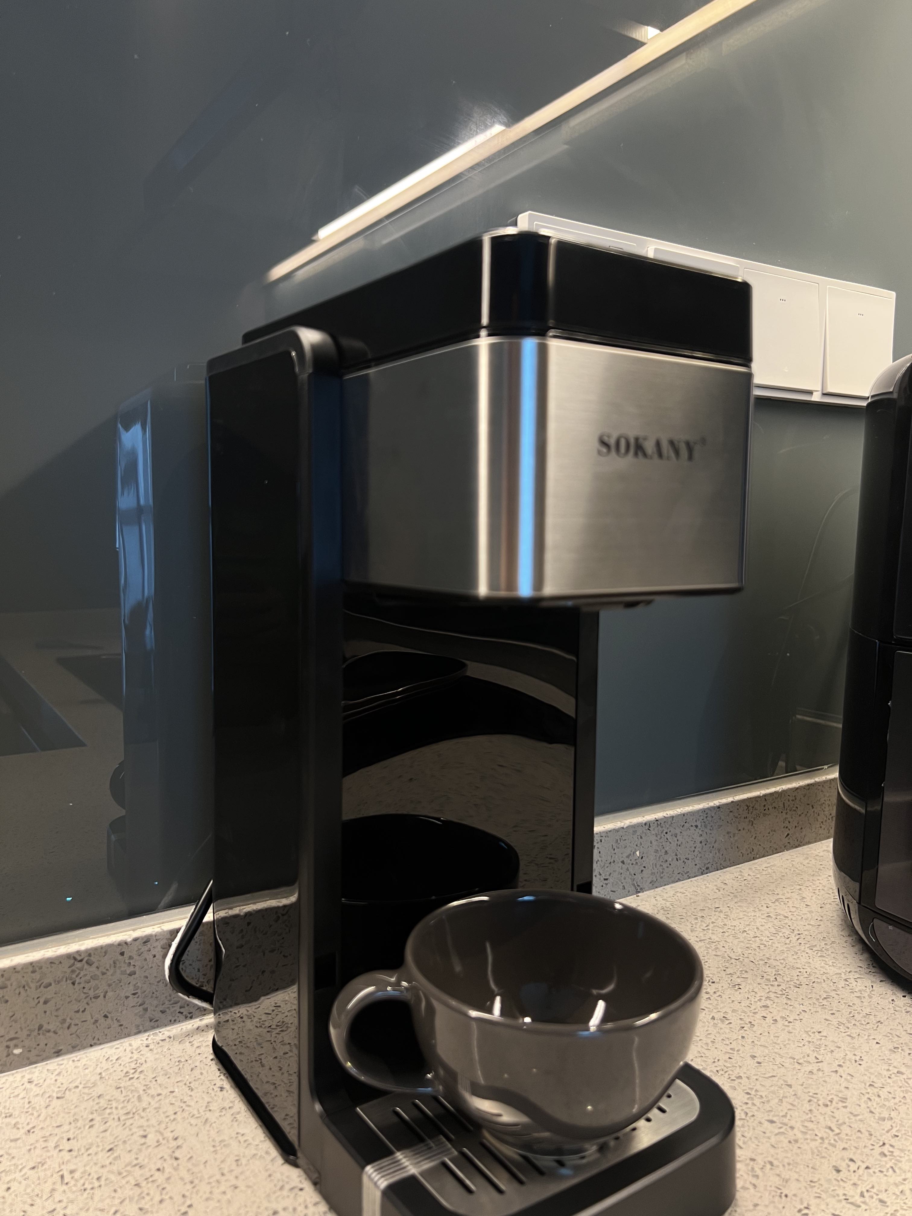Sokany 2 In 1 Capsule Pressure Espresso & Ground Coffee Powder Coffee Maker  Machine 900ML Capacity 750W K-Cup Compatible Capsule Pods