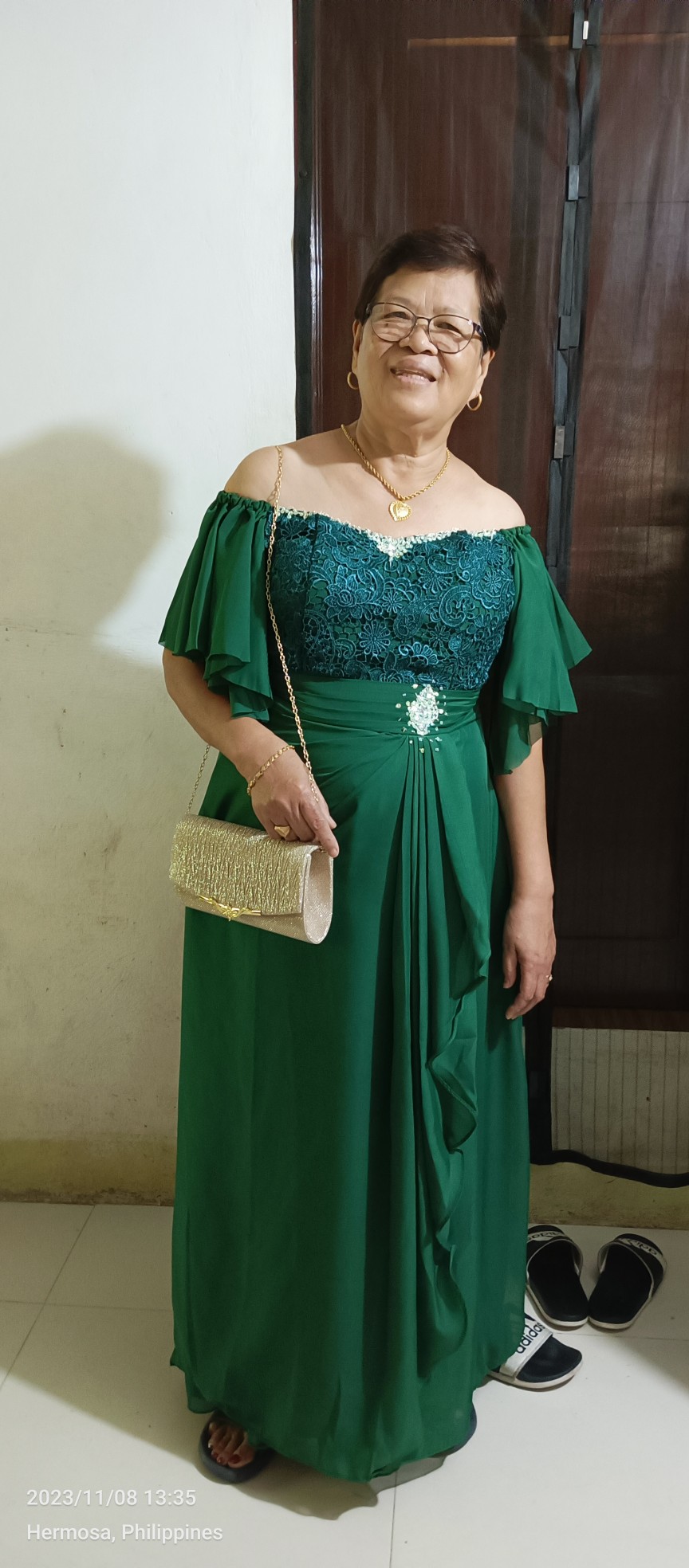 slim fit dress slacks Mayari' Sequin Mermaid Prom & Formal Gown (Emerald Green) – Mestiza Filipina main image 1