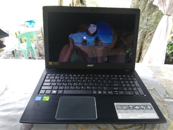 Écran LCD Neuf Acer KL.1560D.016 Pour Aspire E5-575, TravelMate Et Autres - 15.6" FHD