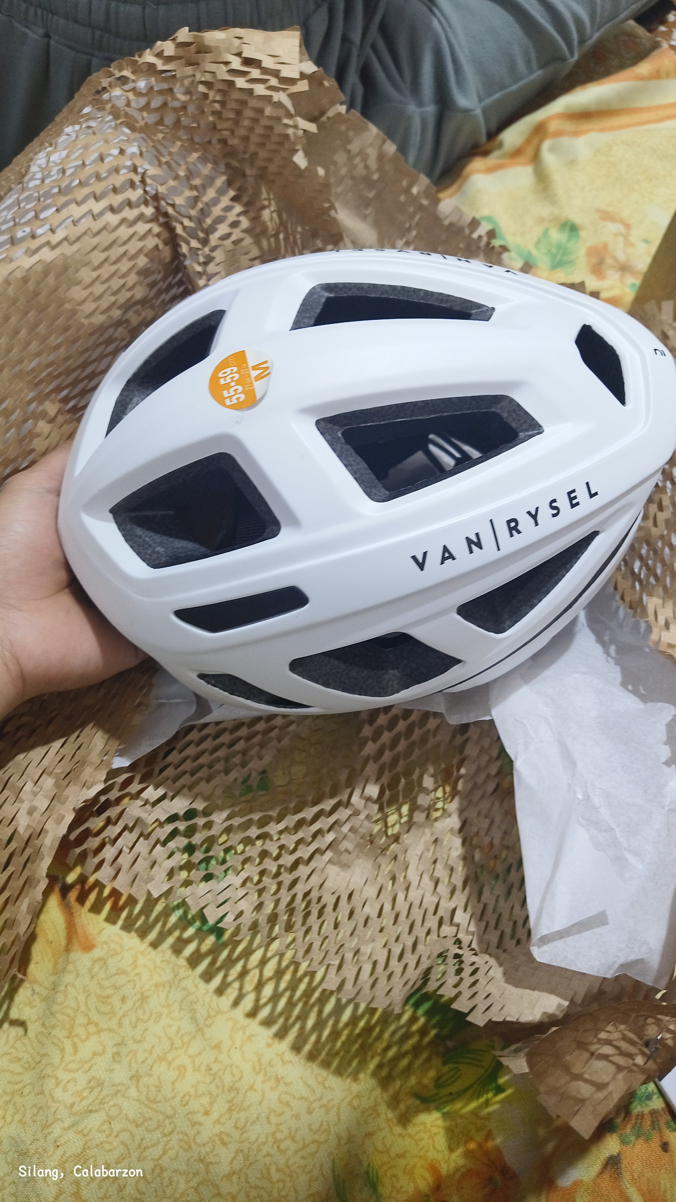 Decathlon Van Rysel RoadR 500 Road Cycling Helmet White Compact