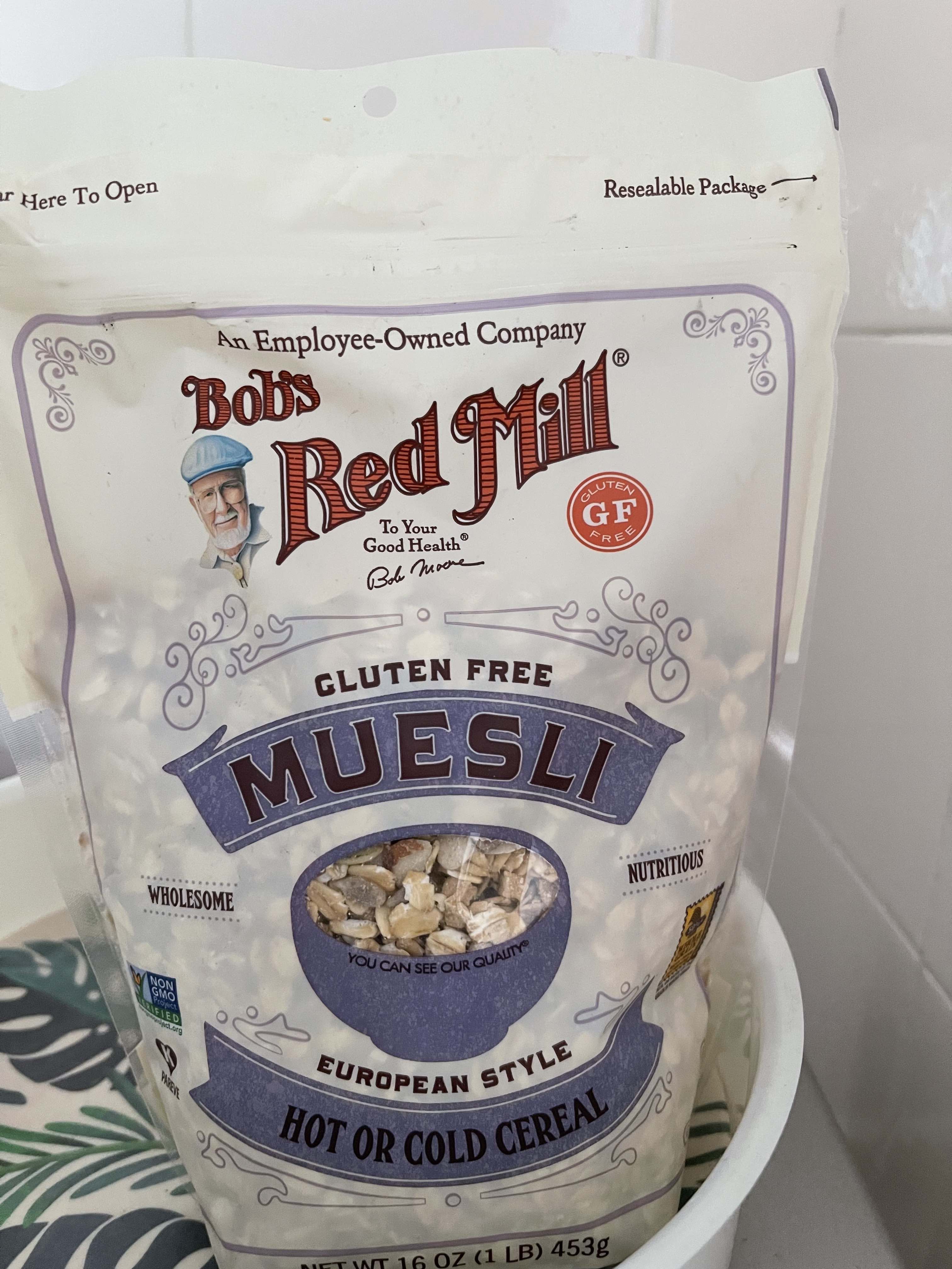bob's red mill muesli overnight