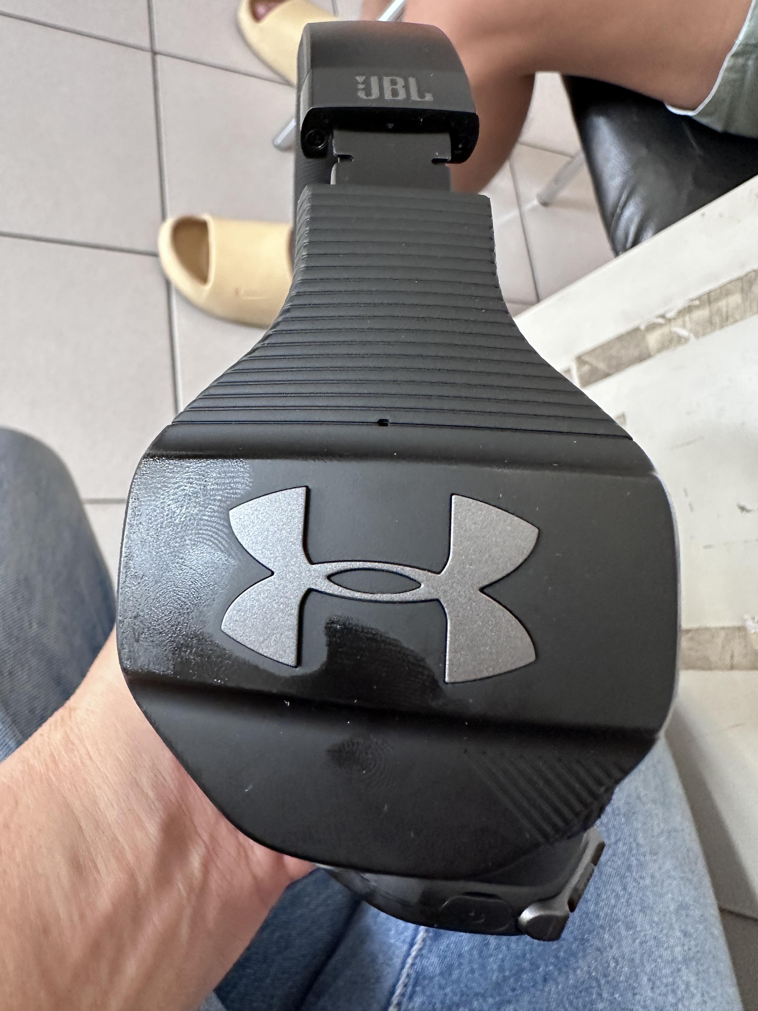 Armour Sport Wireless Train Ua Jbl Wireless Earbuds Jbl Harman