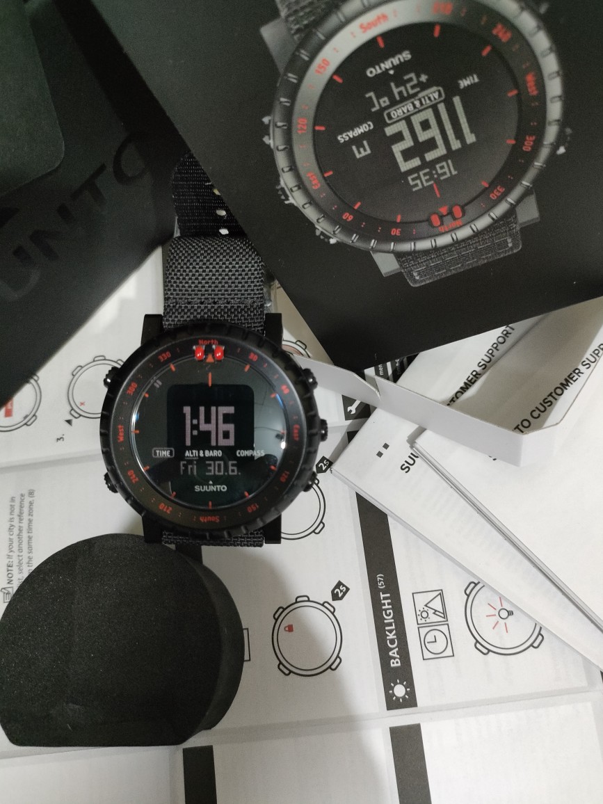 Compass Suunto Core Red Black Suunto Core Sports Watch Black Red