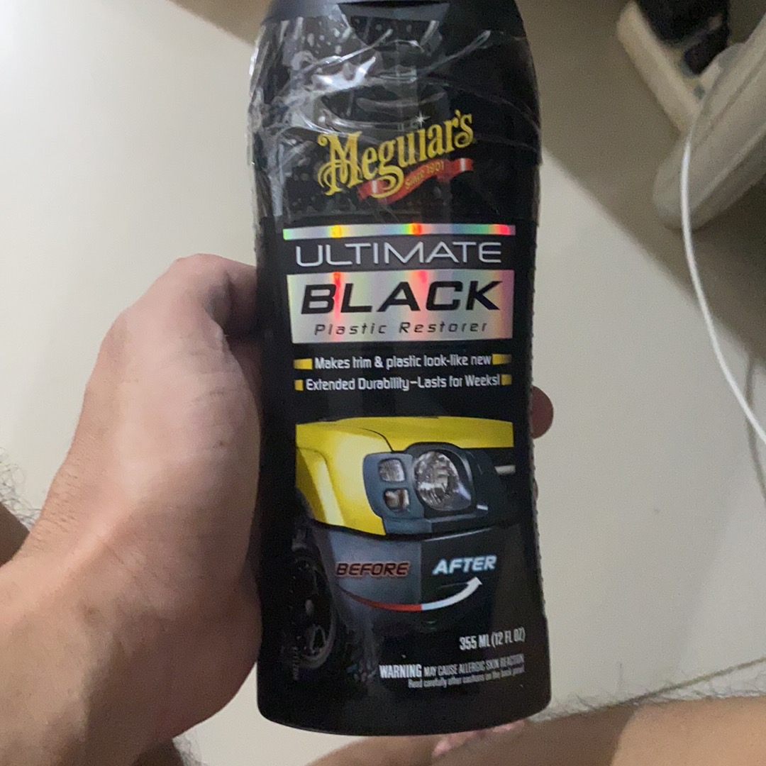 Meguiar's Ultimate Black Plastic Restorer for Plastic, Vinyl & Rubber Trim,  355mL - G15812C