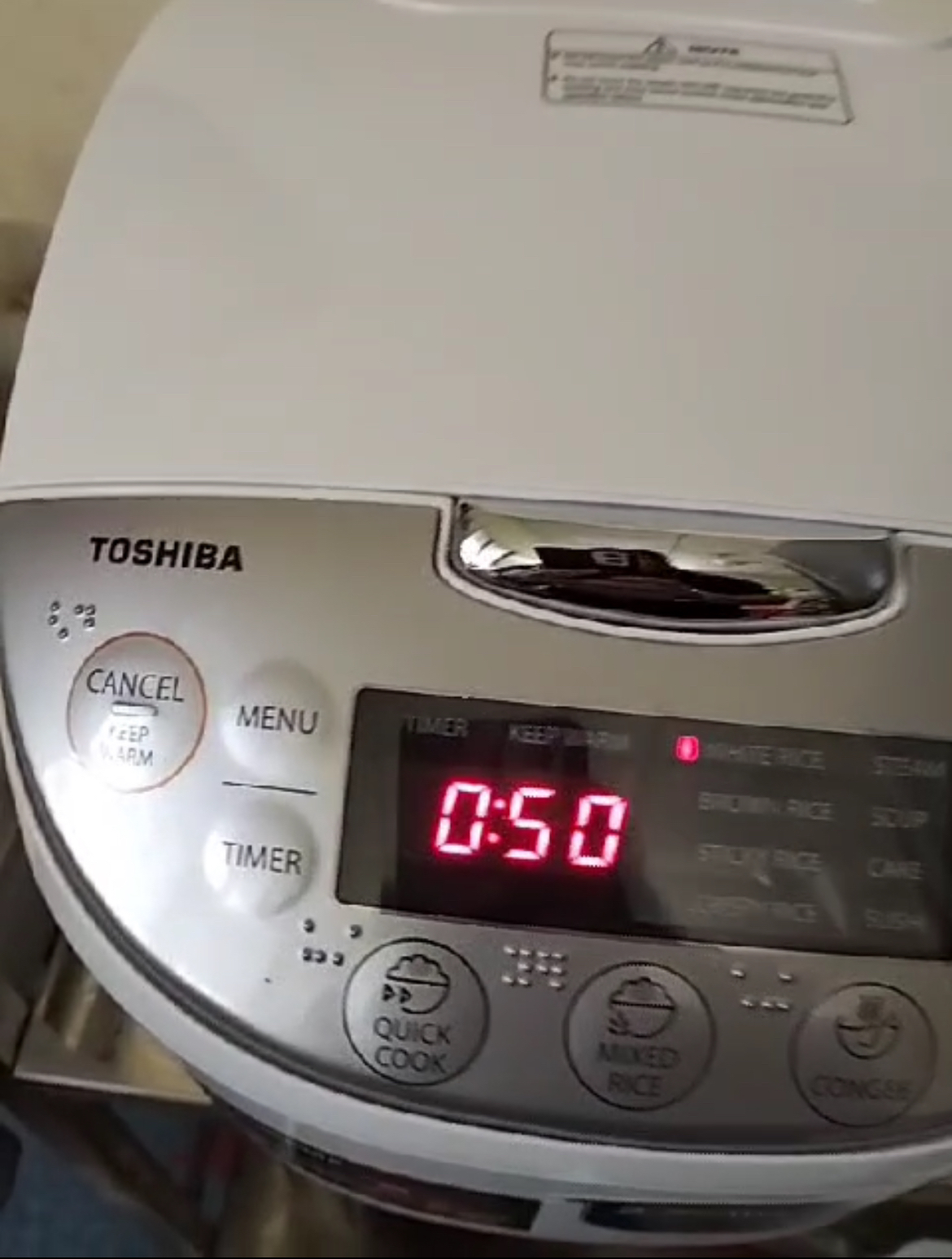 Toshiba Honatsukama Series 1L rice cooker unboxing and demo 